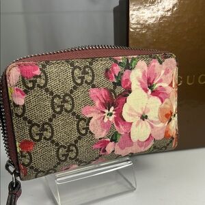 Gucci Floral Print Women's Wallet - Pink and Brown